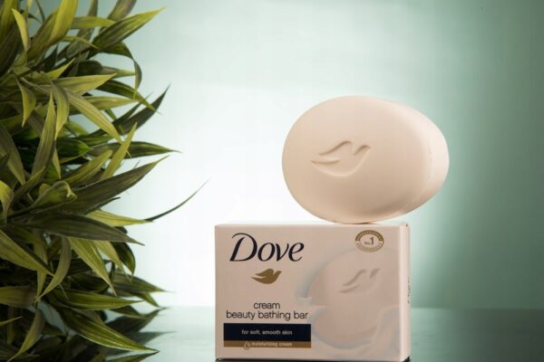 DOVE BEAUTY CREAM BAR Mydełko do rąk 100g - obrazek 3